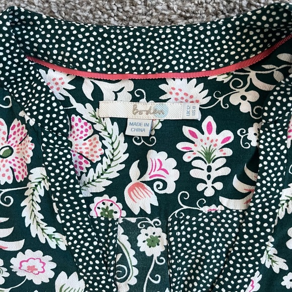 Boden Three Quarter Sleeve Floral Blouse size 8 - Picture 6 of 11